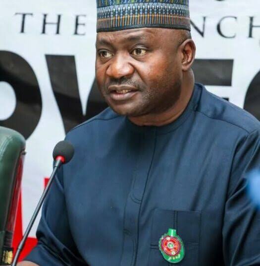 Defence Minister Christopher Musa says Oyo school kidnappers threaten to kill abducted pupils and teachers