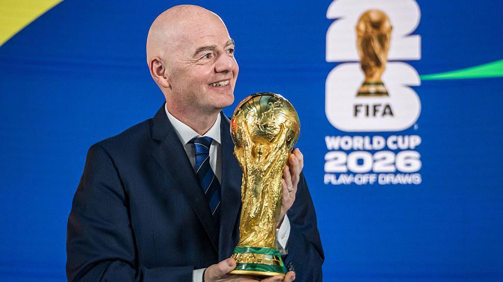 France Withdraws Support for Infantino's FIFA Re-Election Bid